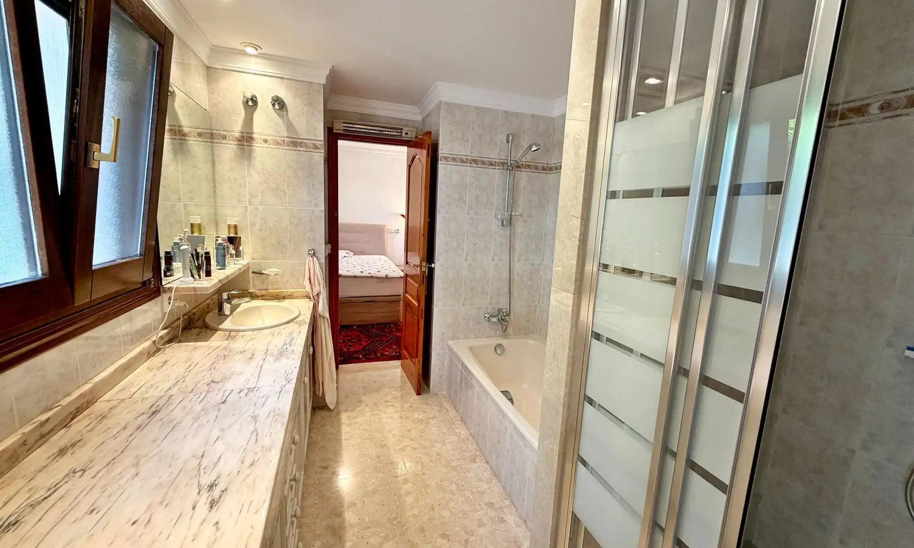 Bathroom of Houses for sale in Dénia  with Air Conditioner, Heating and Private garden
