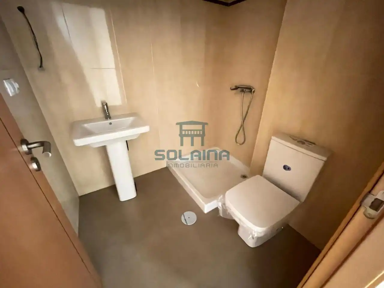 Baño de Ático en venta en San Cibrao das Viñas con Calefacción