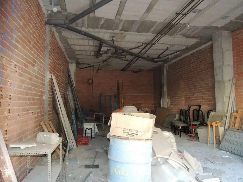 Local comercial en venda a Casco Urbano