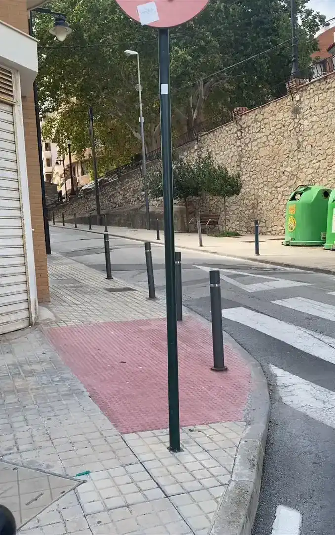 Vista exterior de Local de alquiler en Ontinyent