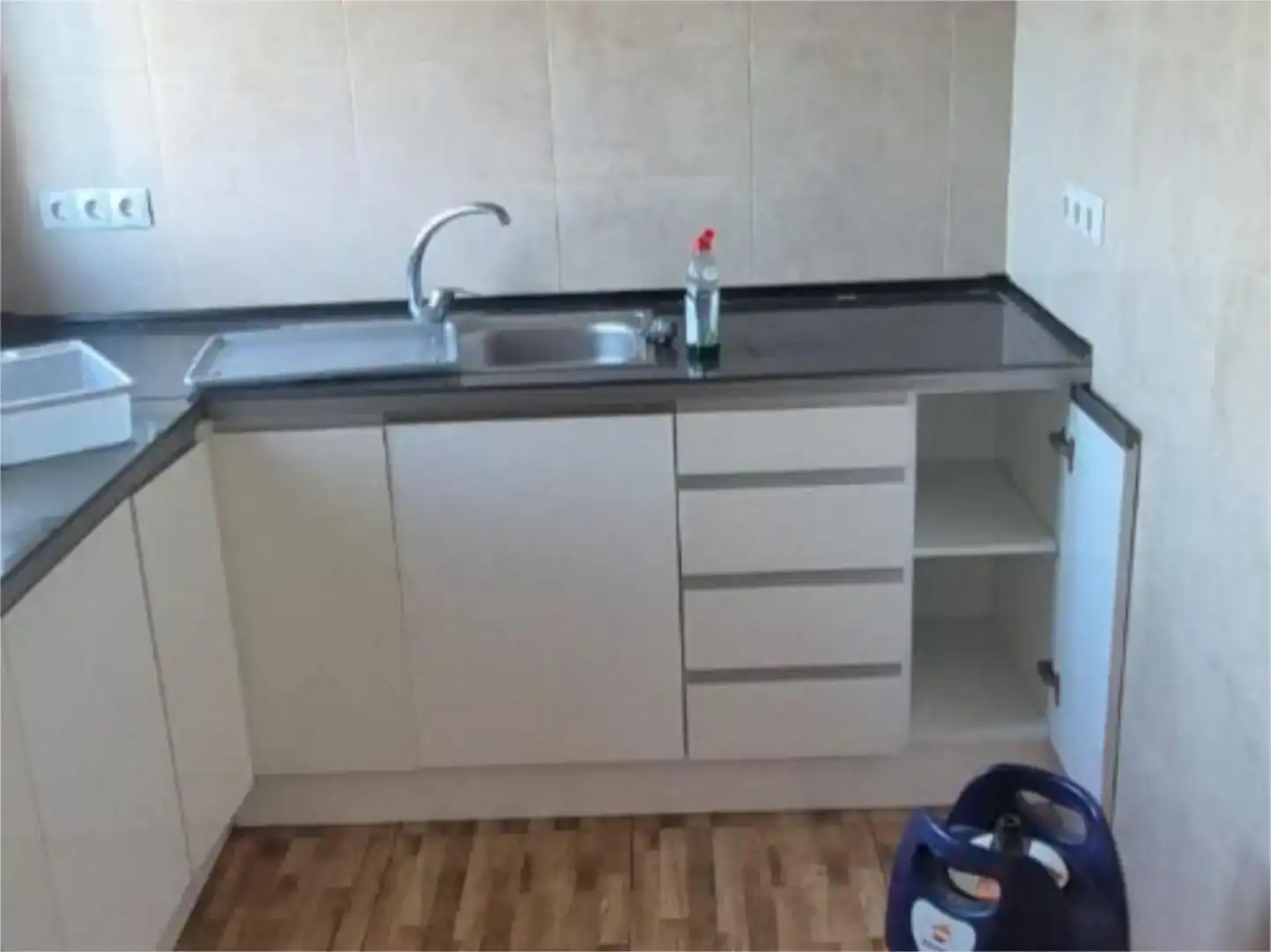 Cuina de Pis de lloguer en Manacor amb Jardí privat, Moblat i Balcó