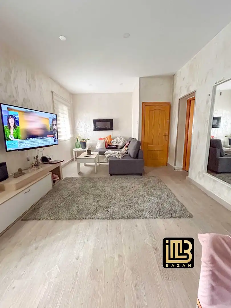 Living room of Flat for sale in Málaga  with Air Conditioner, Terrace and Furnished