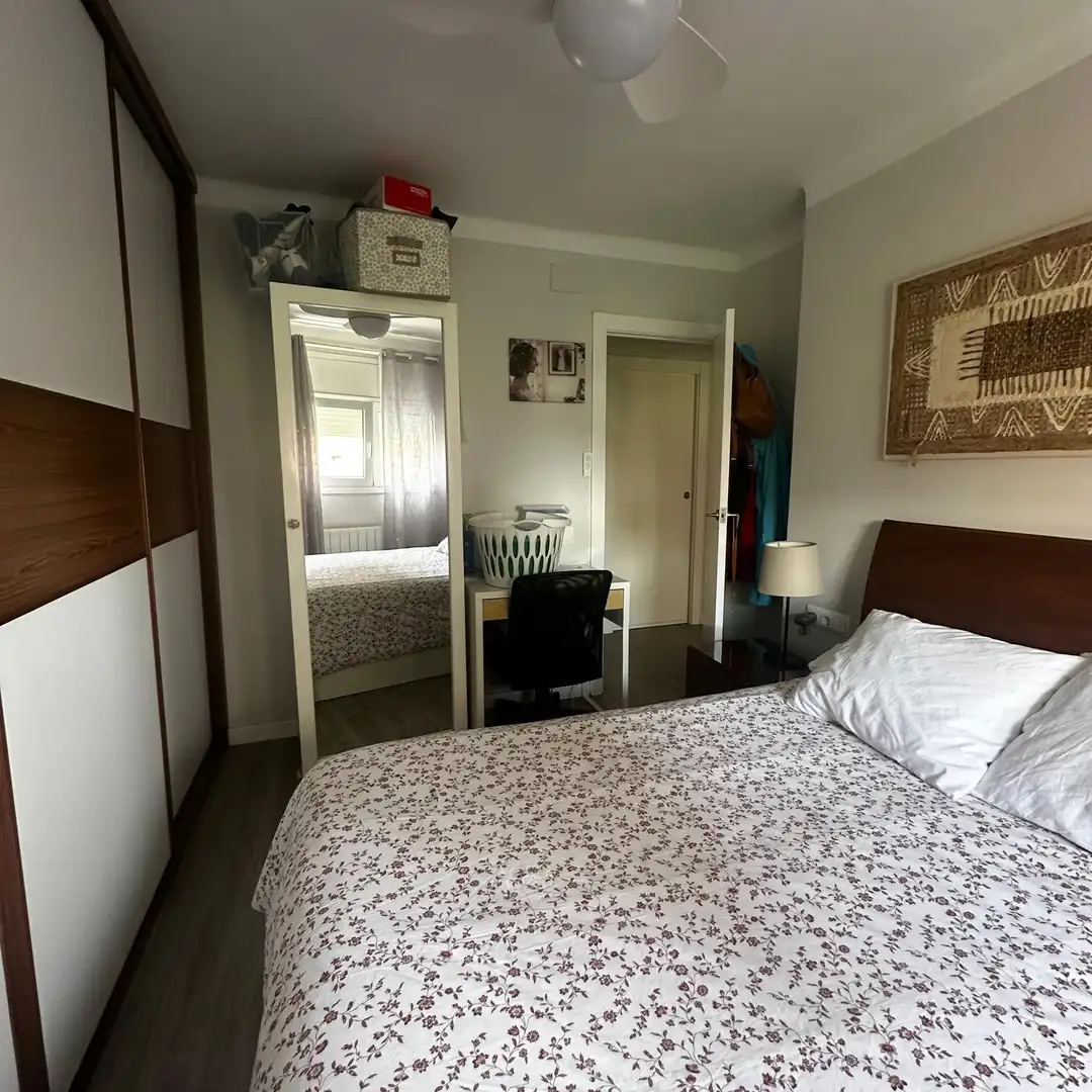 Schlafzimmer von Wohnung zum Verkauf in L'Hospitalet de Llobregat mit Klimaanlage, Heizung und Parkett