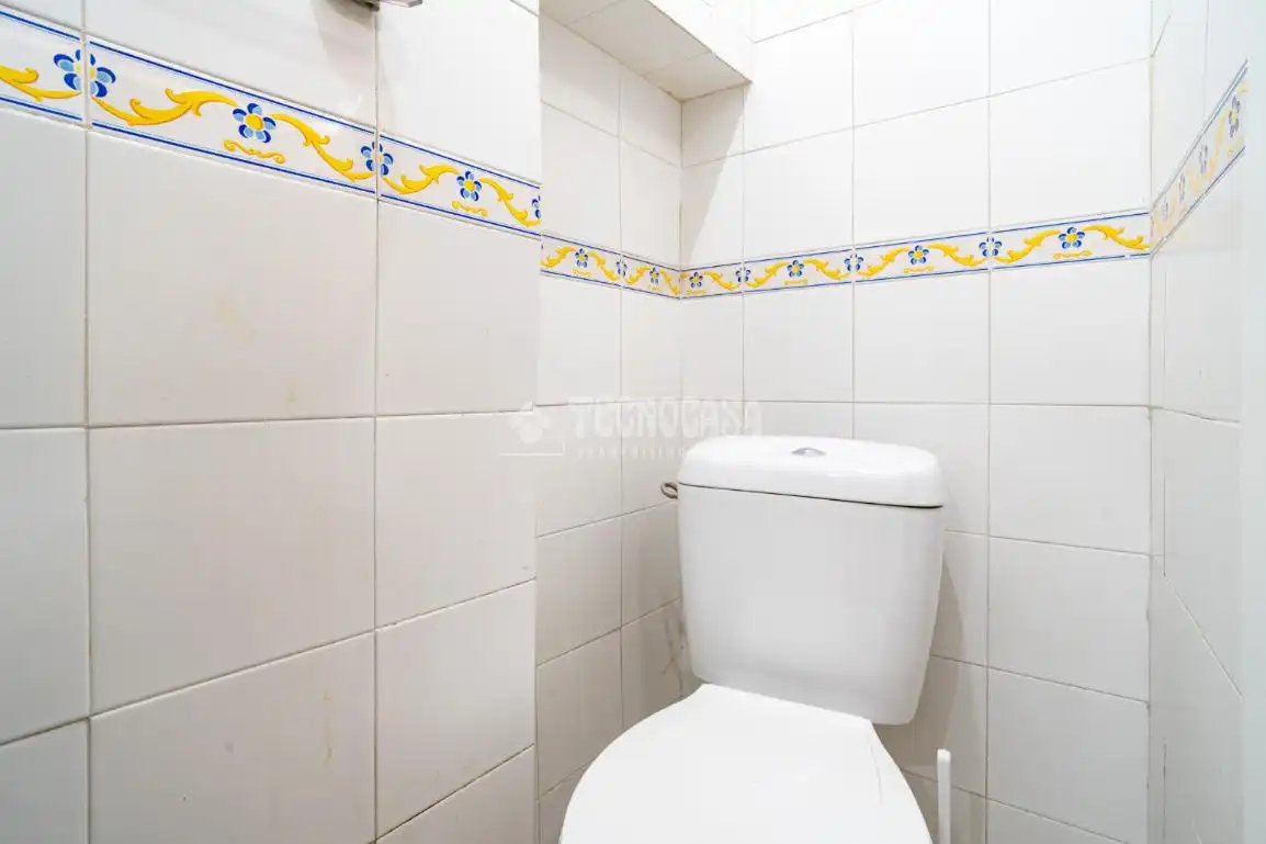 Baño de Casa adosada en venta en Cogollos de la Vega