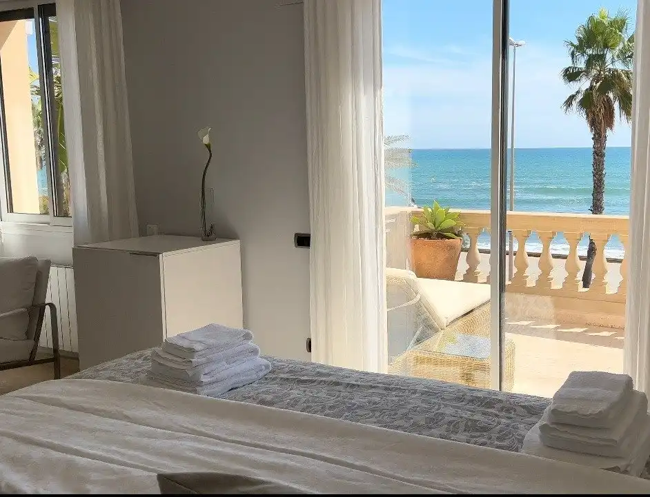 Dormitori de Casa o xalet en venda en Sitges amb Aire condicionat, Calefacció i Jardí privat