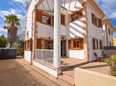 Dúplex con jardín en alquiler en Colònia de Sant Pere