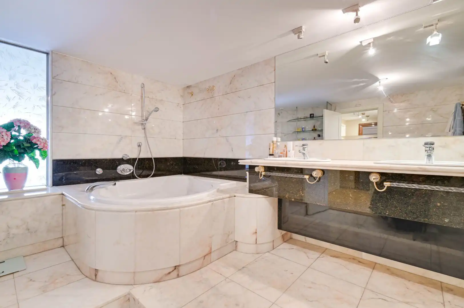 Baño de Casa adosada en venta en Lloret de Mar con Aire acondicionado, Calefacción y Amueblado