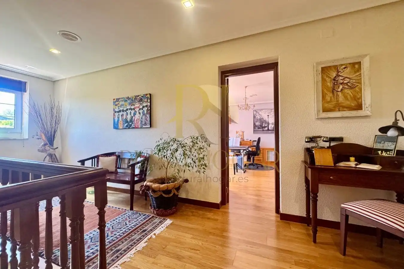Sala de estar de Casa o chalet en venta en Santovenia de la Valdoncina con Calefacción, Jardín privado y Parquet