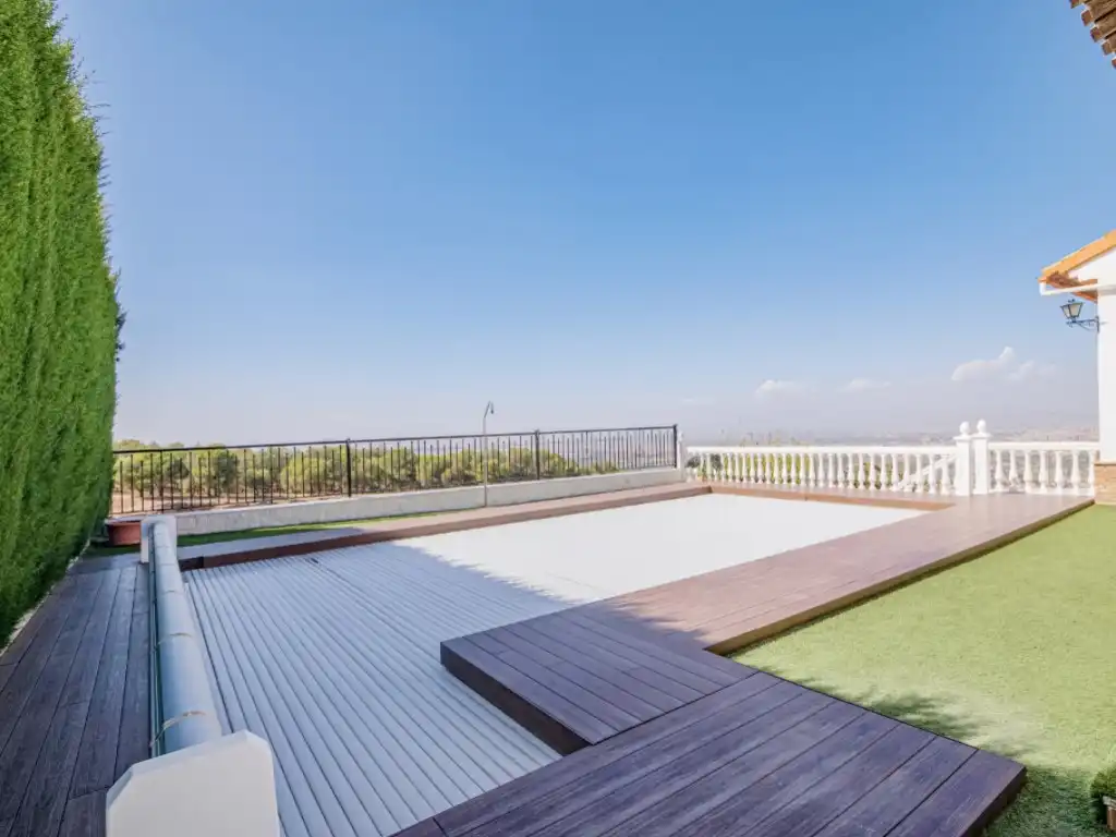 Terraza de Casa o chalet en venta en Monachil con Jardín privado, Terraza y Piscina