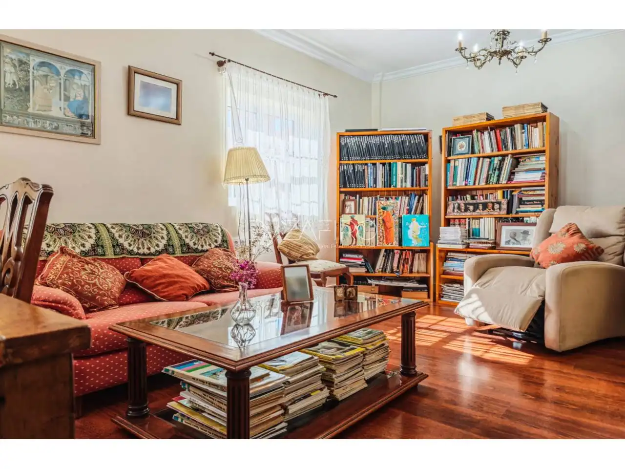 Sala d'estar de Casa o xalet en venda en San Cristóbal de la Laguna amb Jardí privat, Parquet i Terrassa