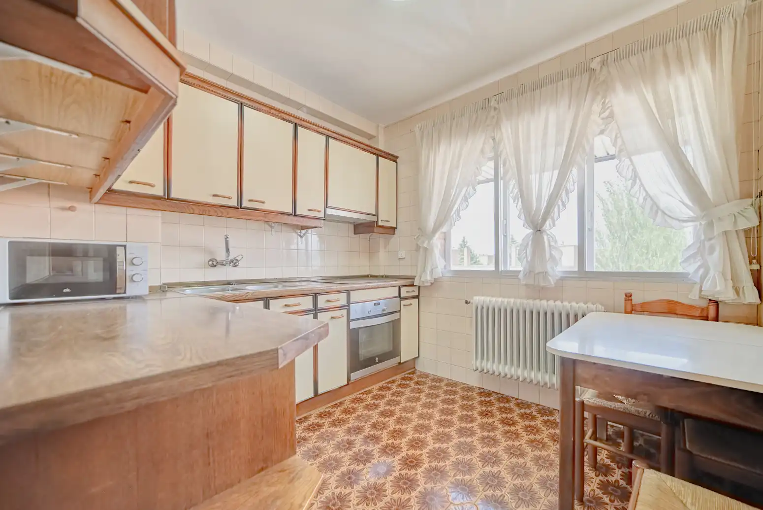 Kitchen of Flat for sale in  Pamplona / Iruña  with Heating and Terrace