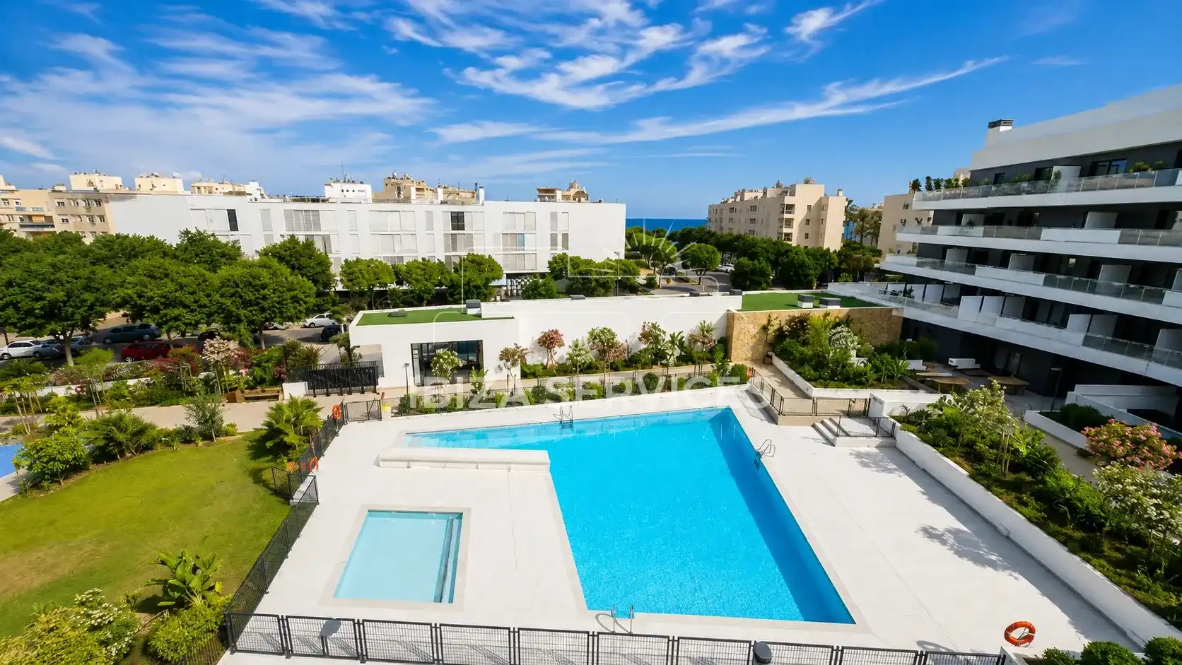 Swimming pool of Flat for rent in Eivissa  with Air Conditioner, Private garden and Swimming Pool