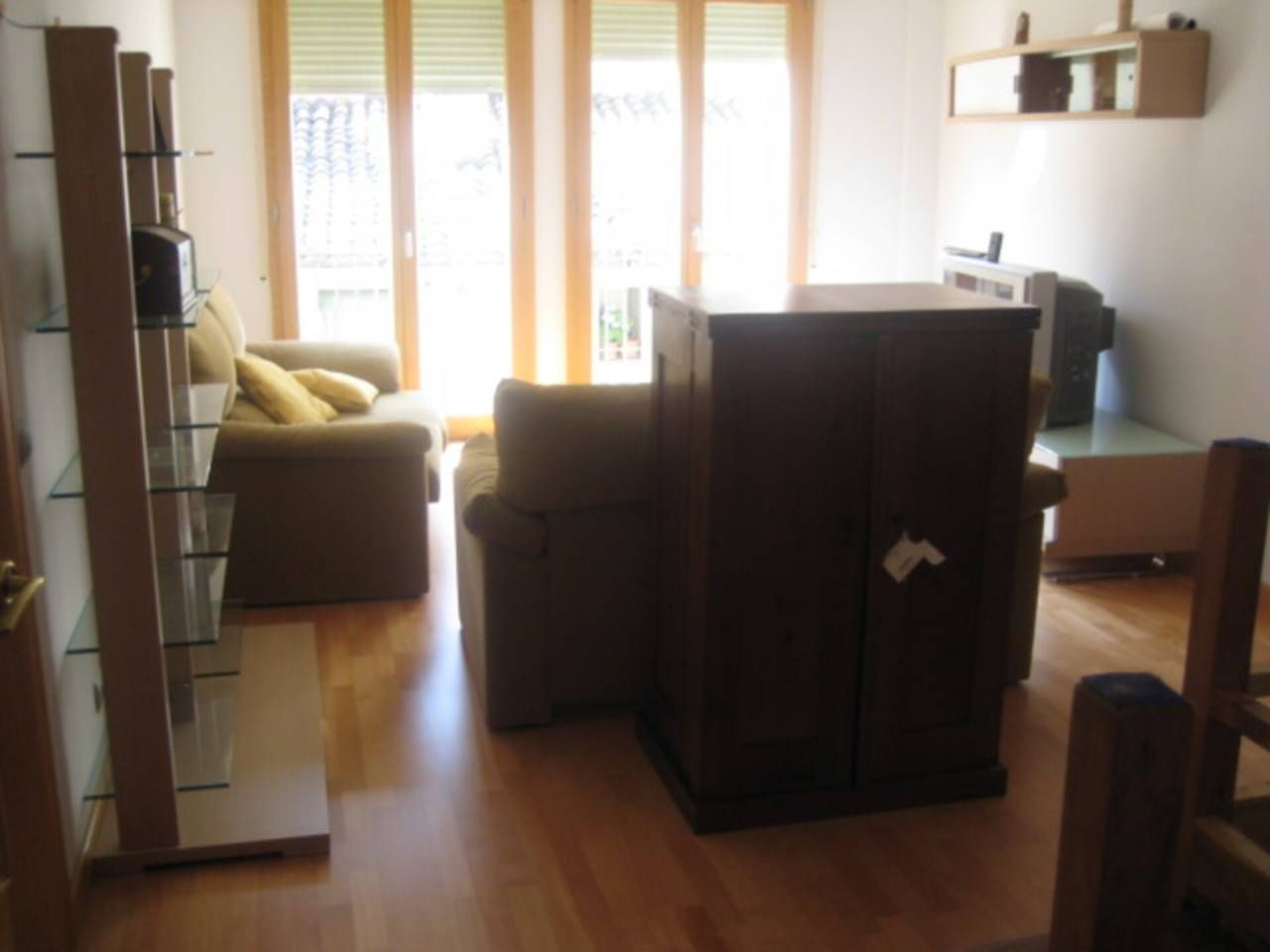 Sala d'estar de Pis en venda en  Logroño amb Calefacció, Traster i Balcó