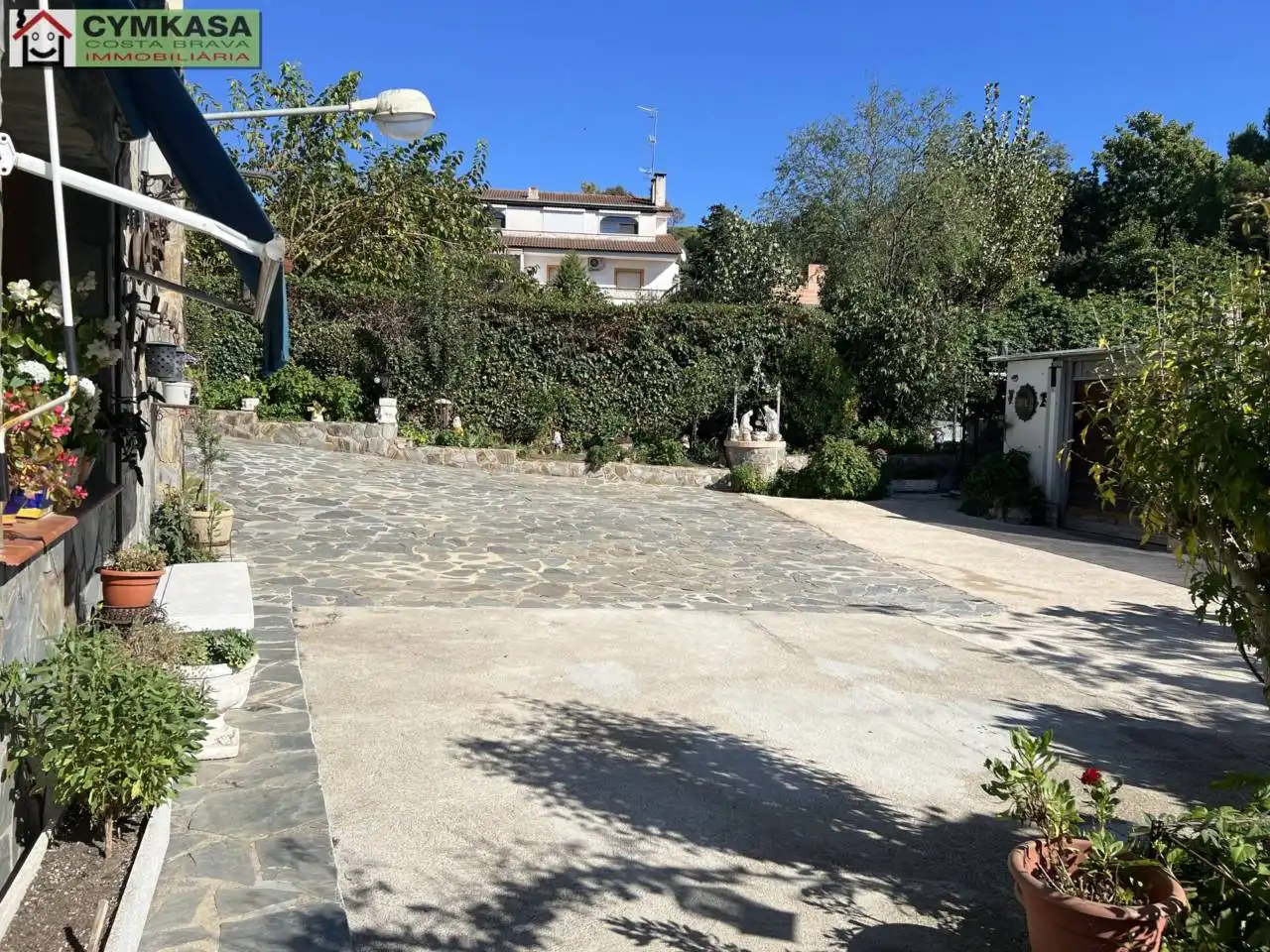 Casa amb piscina en venda a Aiguaviva Parc, imagen 4