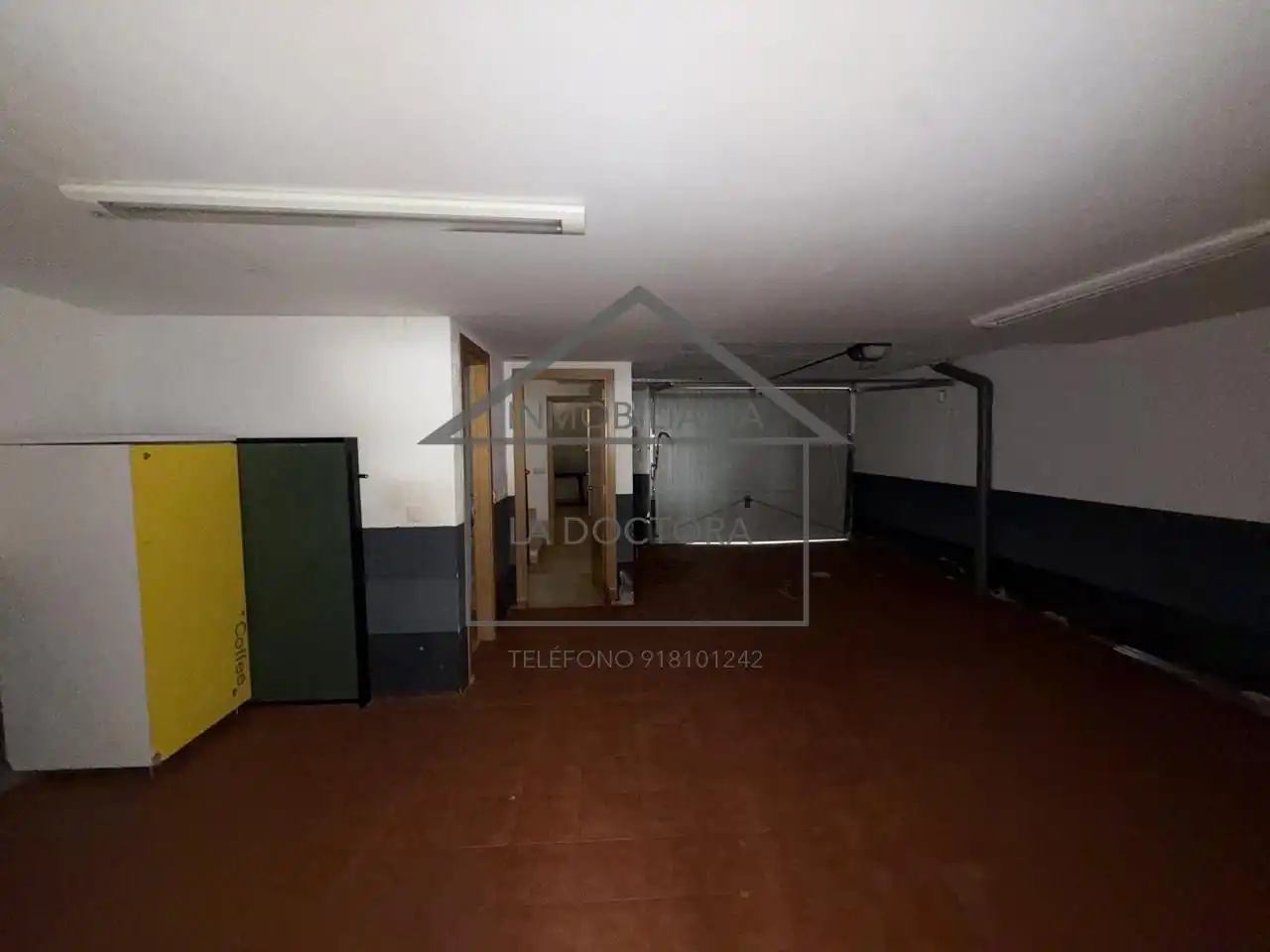 Casa adosada en venta en Navalcarnero con Calefacción, Jardín privado y Terraza