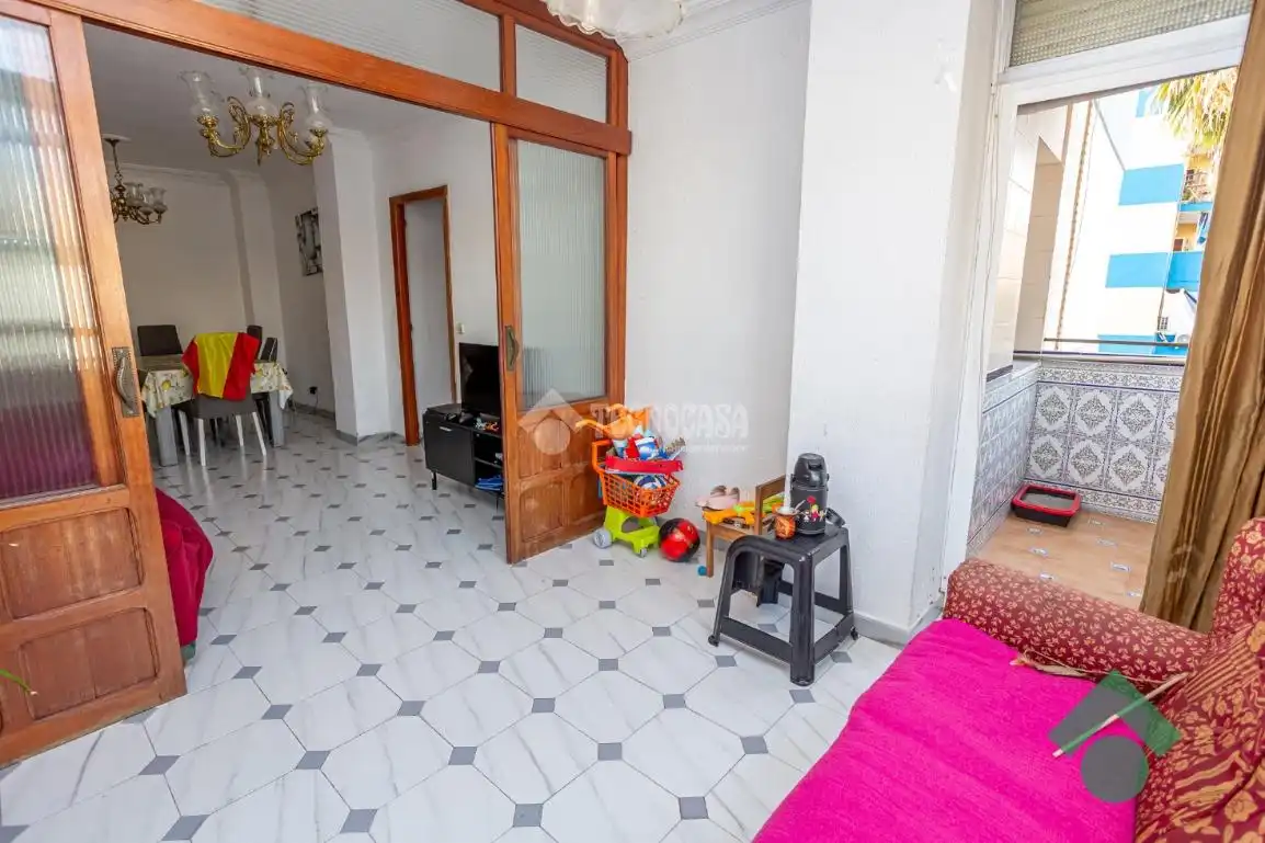 Sala d'estar de Pis en venda en Algeciras