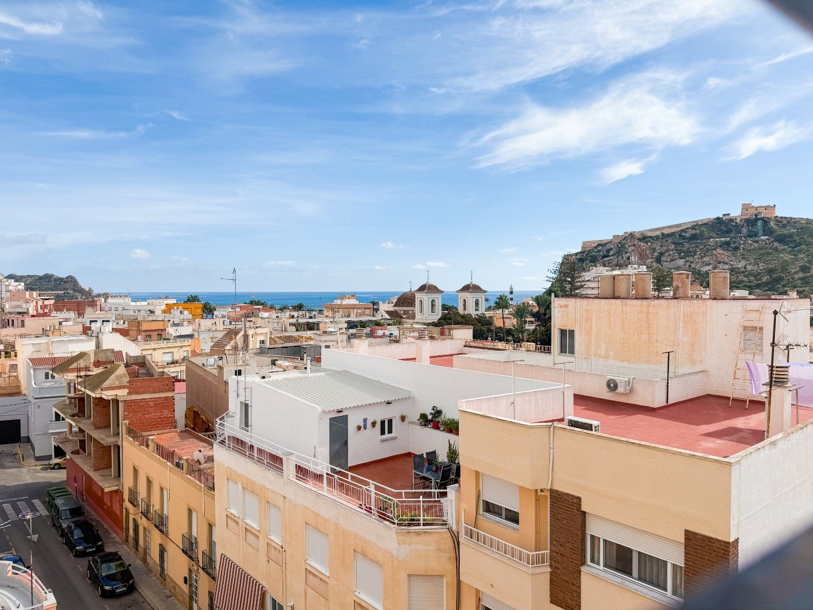Vista exterior de Apartamento en venta en Águilas con Aire acondicionado, Terraza y Trastero