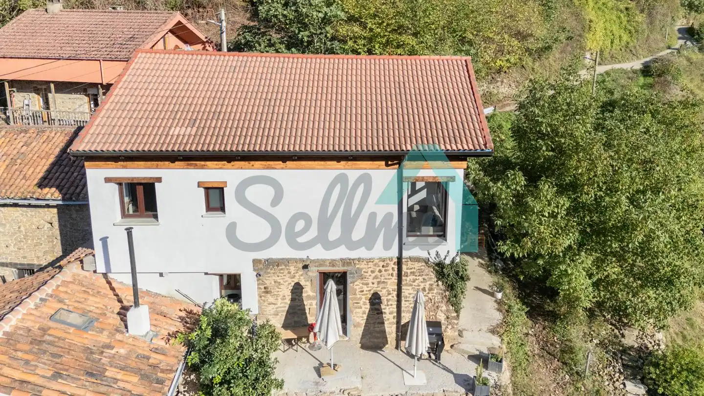 Vista exterior de Casa o chalet de alquiler en Mieres (Asturias) con Calefacción, Terraza y Amueblado