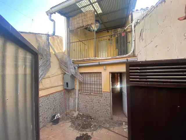 Adossat amb terrassa en venda a Calle Cervantes, imagen 3