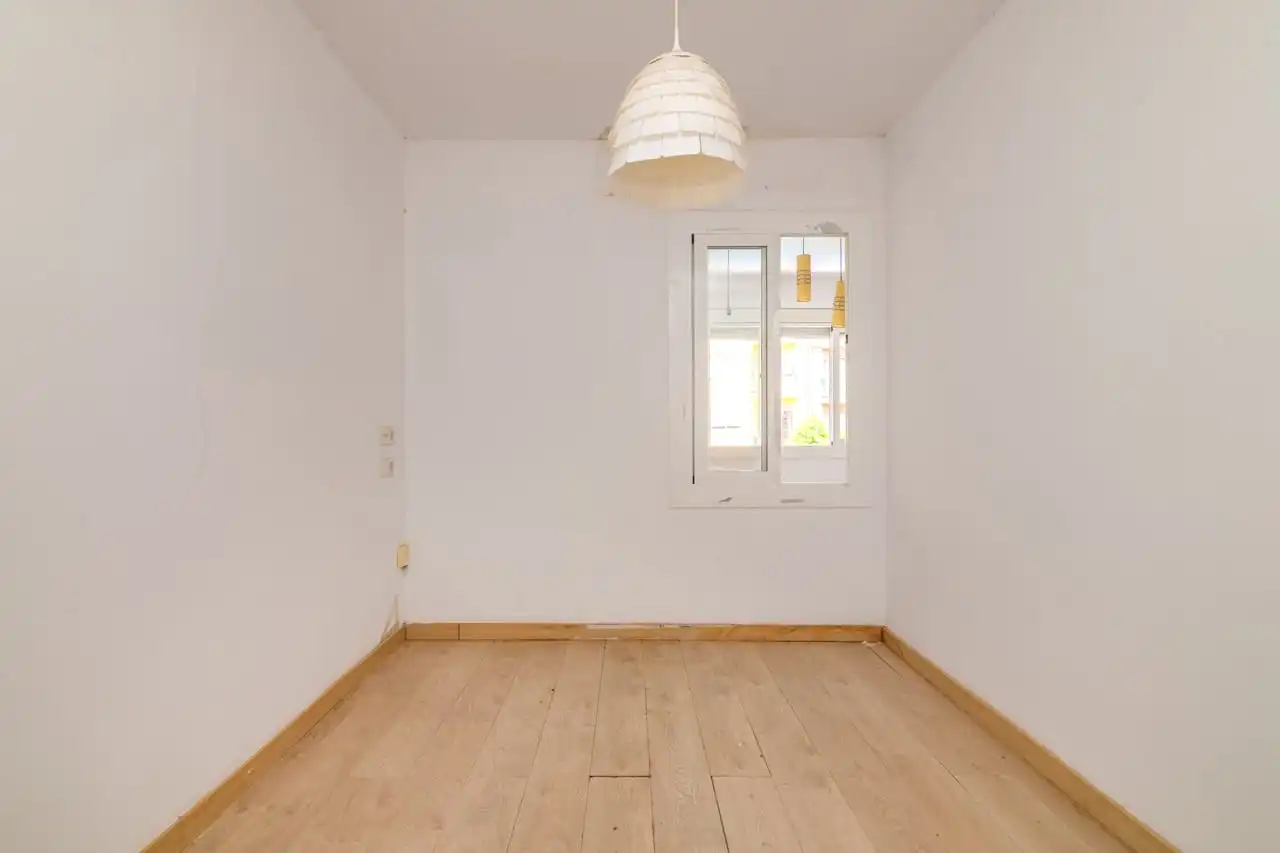 Habitación de Ático en venta en Barcelona con Parquet, Terraza y Trastero