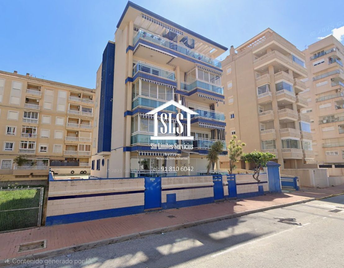 Piso en venta en Maestro Alfonso Marín, 14, Pueblo