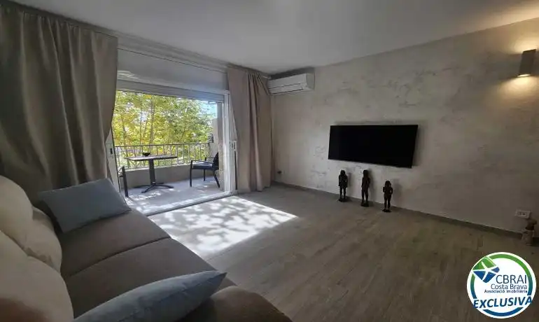 Appartement compact avec ascenseur à vendre à Avinguda Fages de Climent, imagen 3