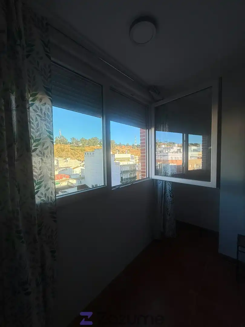Schlafzimmer von Wohnung zur Miete in Huelva mit Klimaanlage, Möbliert und Ofen
