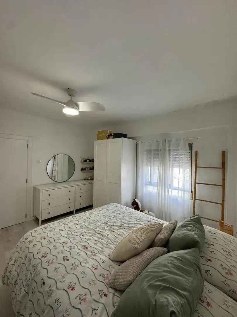 Habitación de Piso en venta en Alfafar con Aire acondicionado y Amueblado