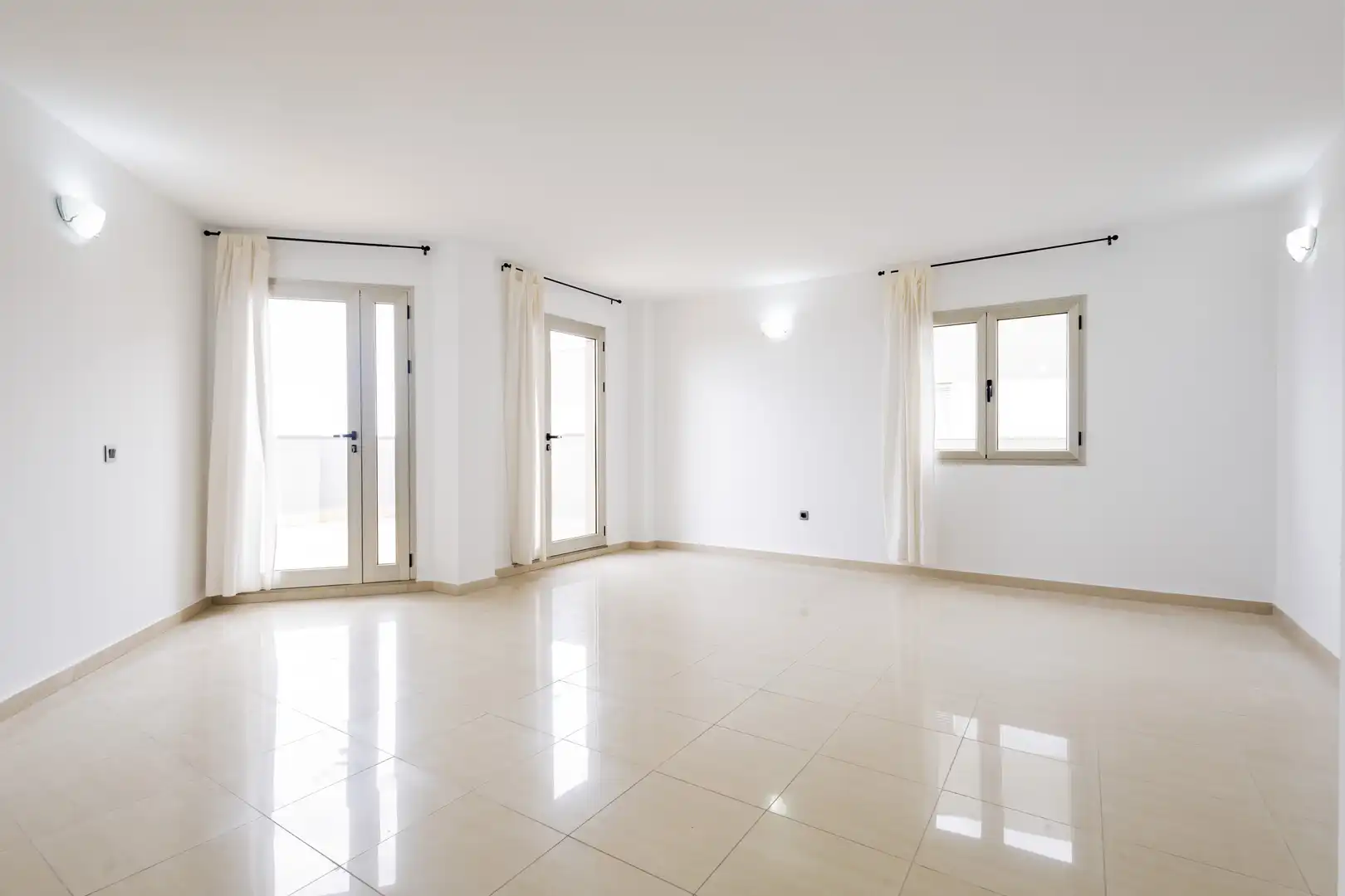 Sala de estar de Ático de alquiler en San Cristóbal de la Laguna con Terraza, Trastero y Balcón
