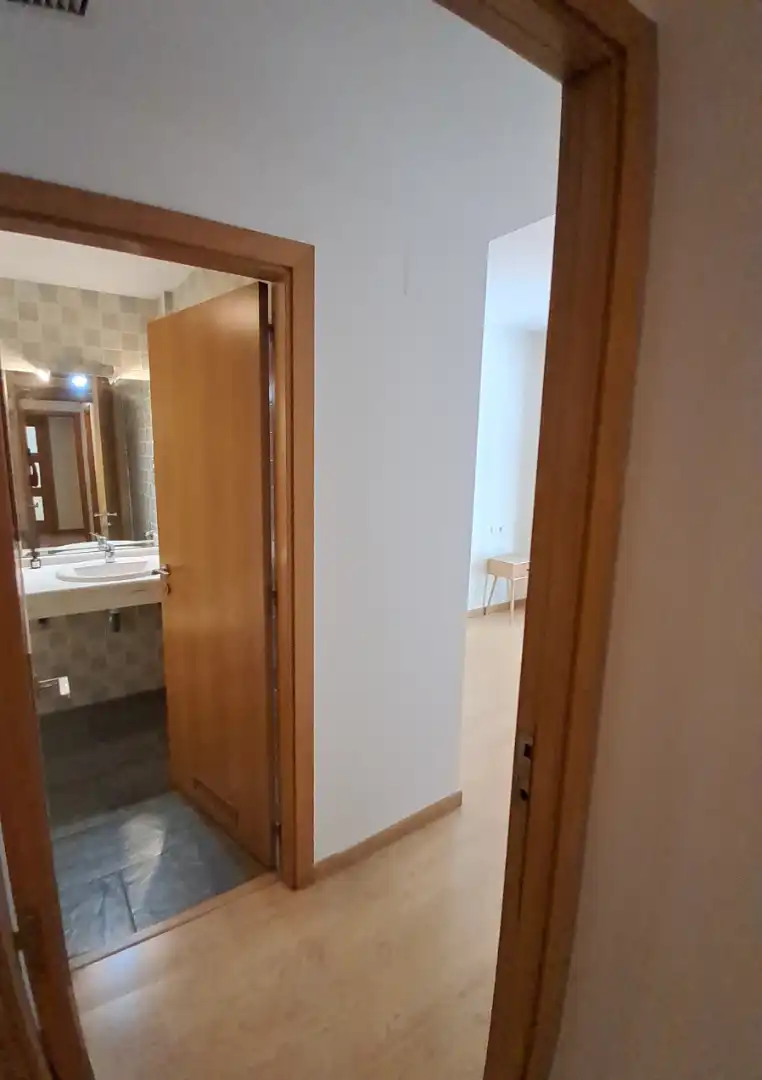 Flat for rent in Mairena del Aljarafe  with Air Conditioner and Community pool