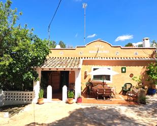 Exterior view of Country house for sale in Requena  with Terrace and Swimming Pool