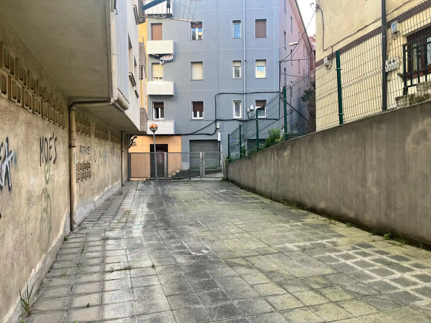 Exterior view of Storage room for sale in Basauri 