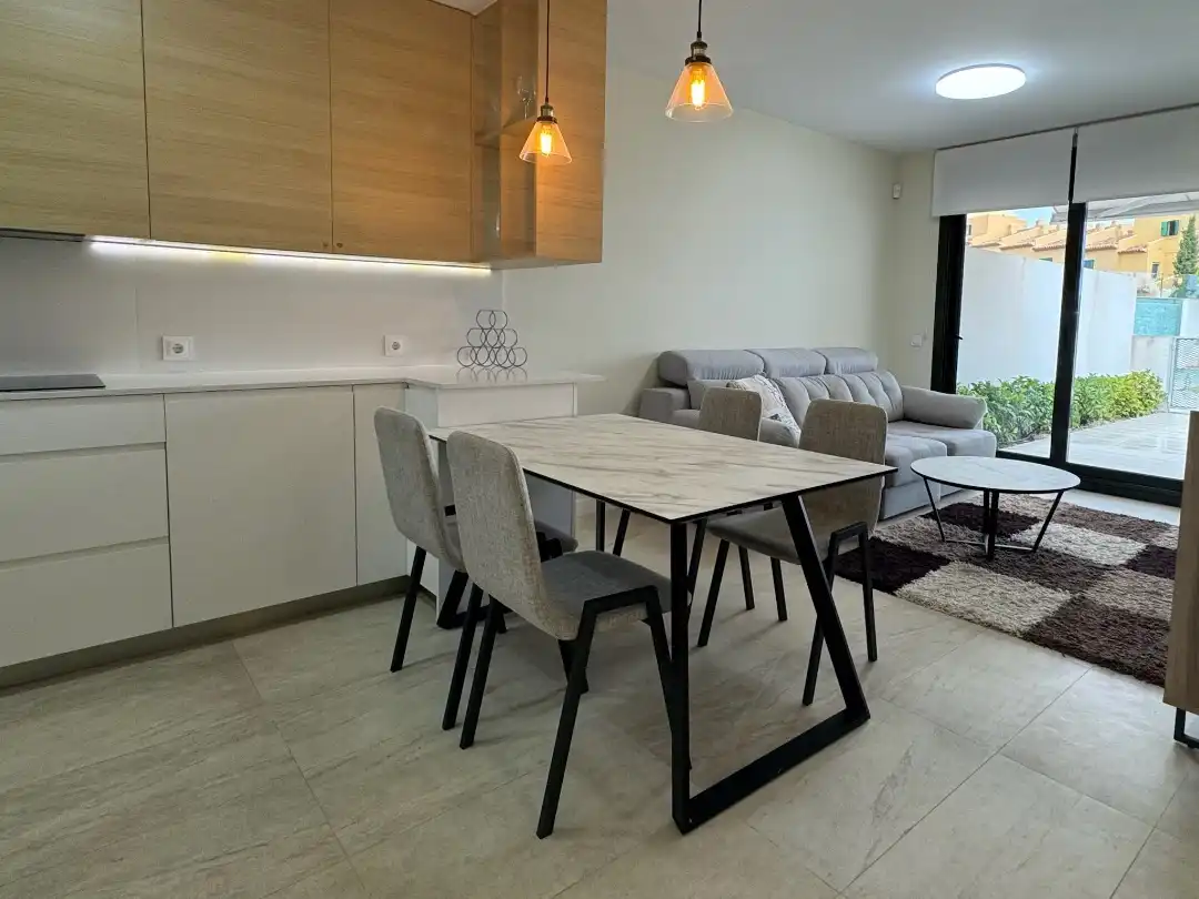 Semi-detached house with garden for sale in Carrer betlin 5
