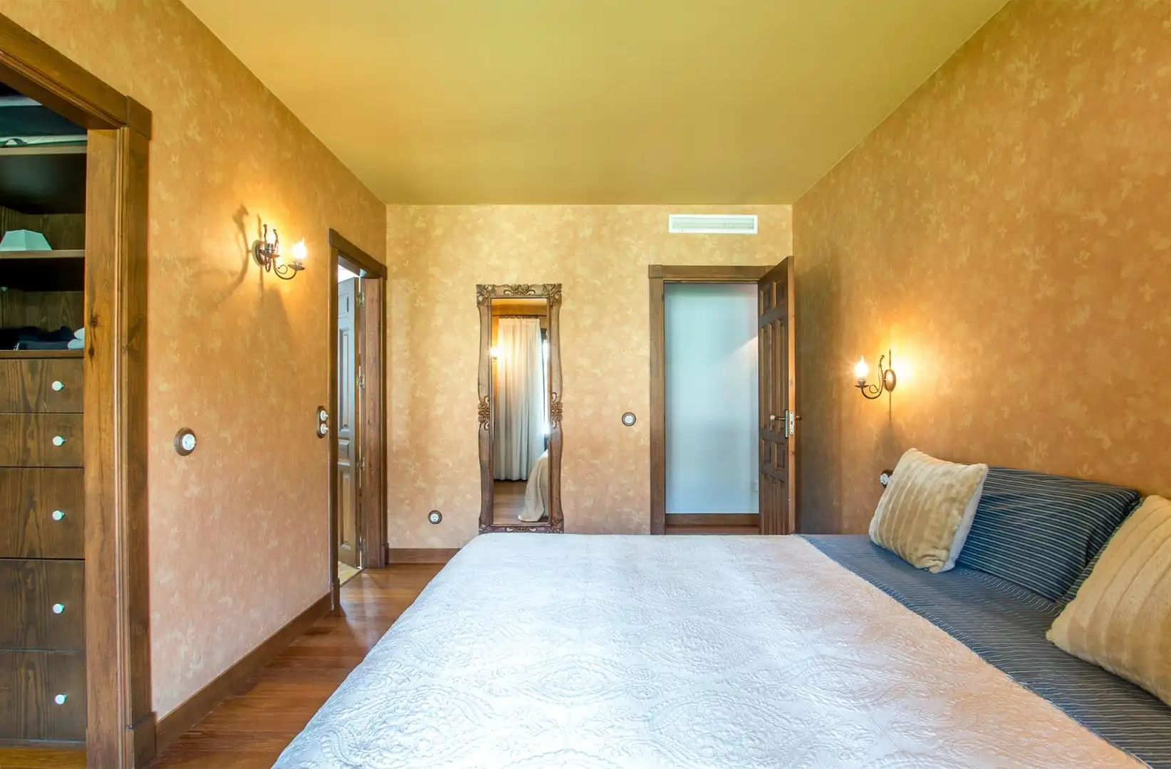 Schlafzimmer von Haus oder Chalet zum Verkauf in Molina de Segura mit Klimaanlage, Heizung und Privatgarten