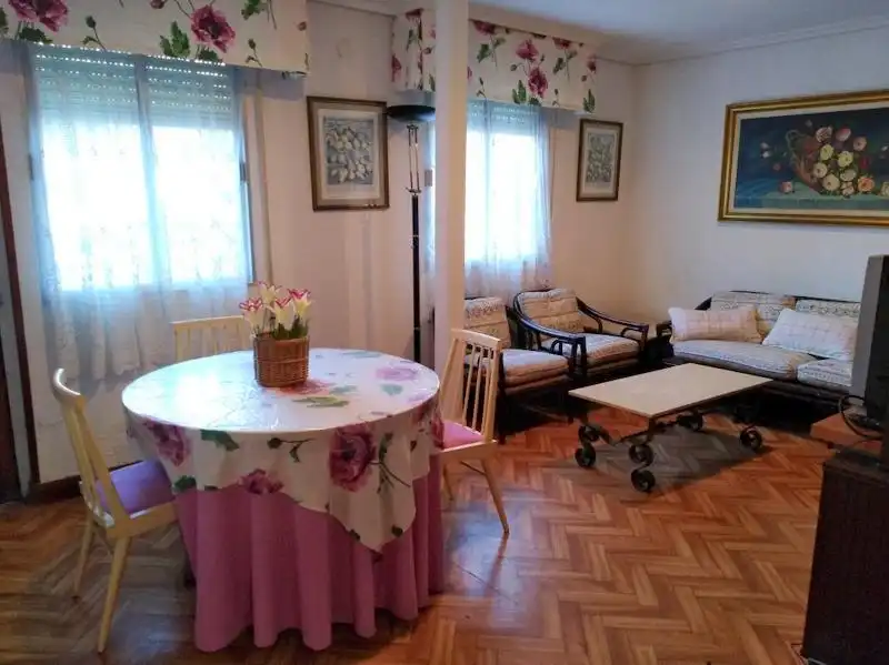 Sala de estar de Casa o chalet en venta en Piélagos con Calefacción, Jardín privado y Balcón