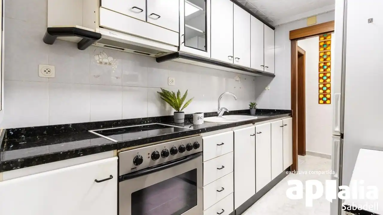 Ground floor for sale in Plaza de Ròmul, Can Rull