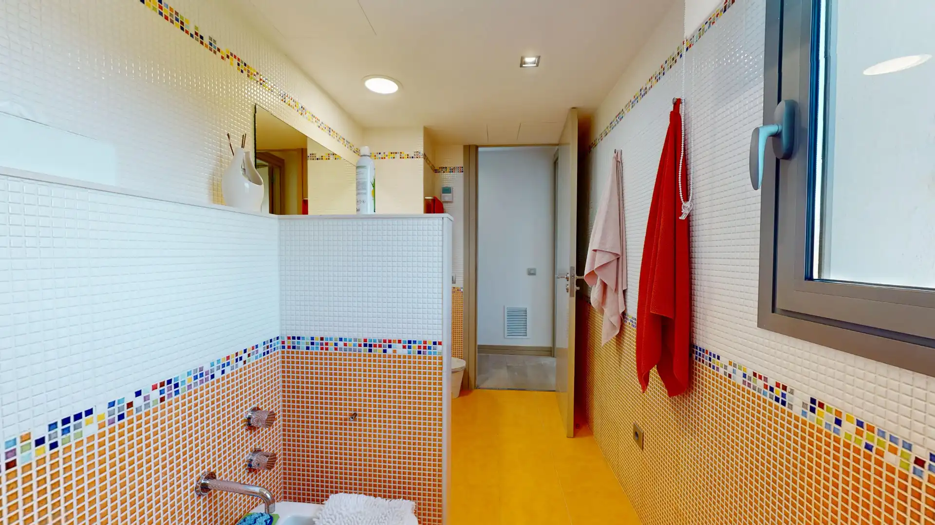 Baño de Casa o chalet en venta en Mont-roig del Camp con Aire acondicionado, Calefacción y Jardín privado