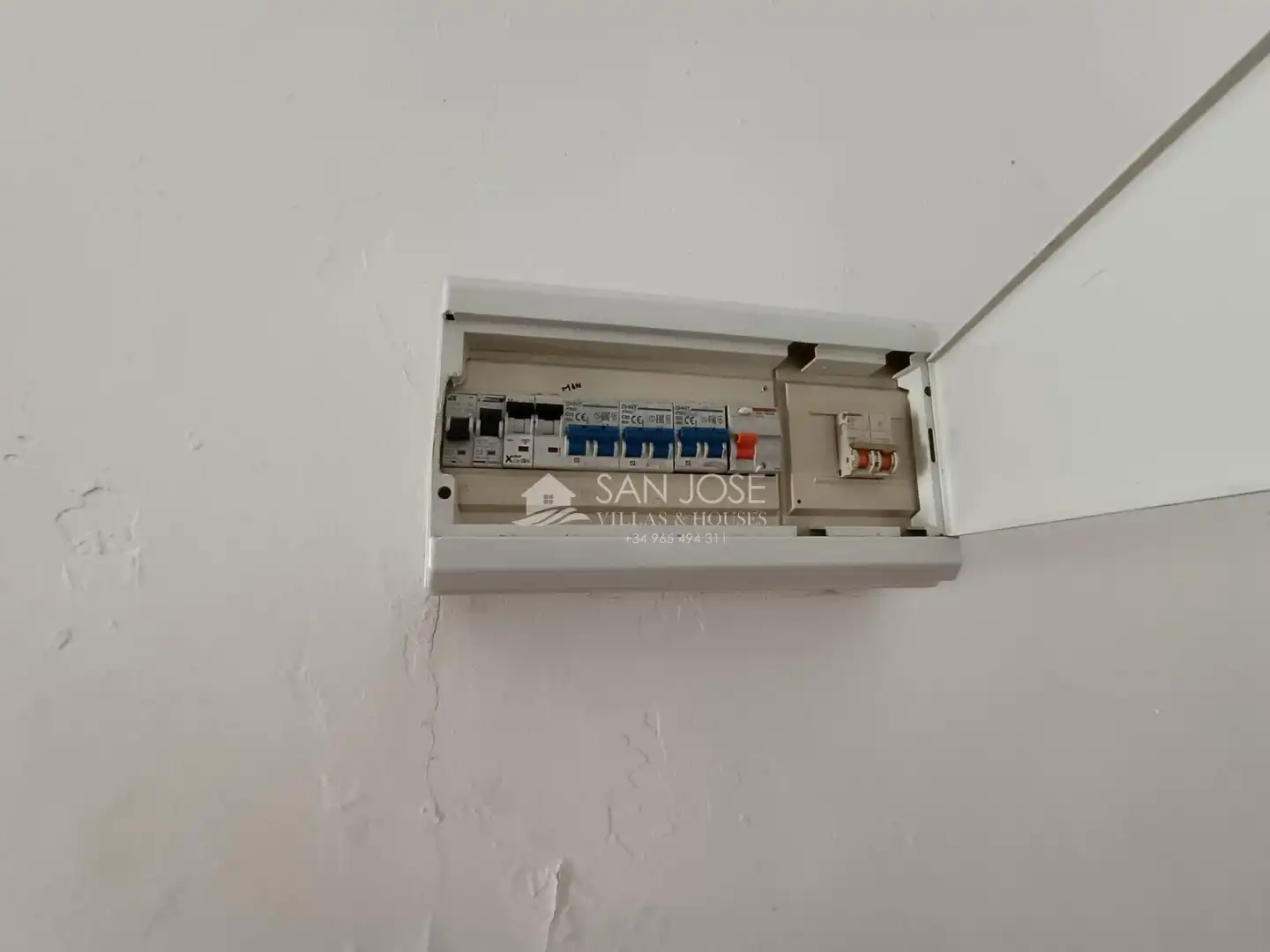 Geschaftsraum zur Miete in Monforte del Cid mit Klimaanlage
