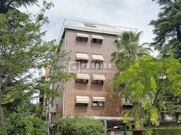 Pis amb jardí en venda a de Carlota O`Neill