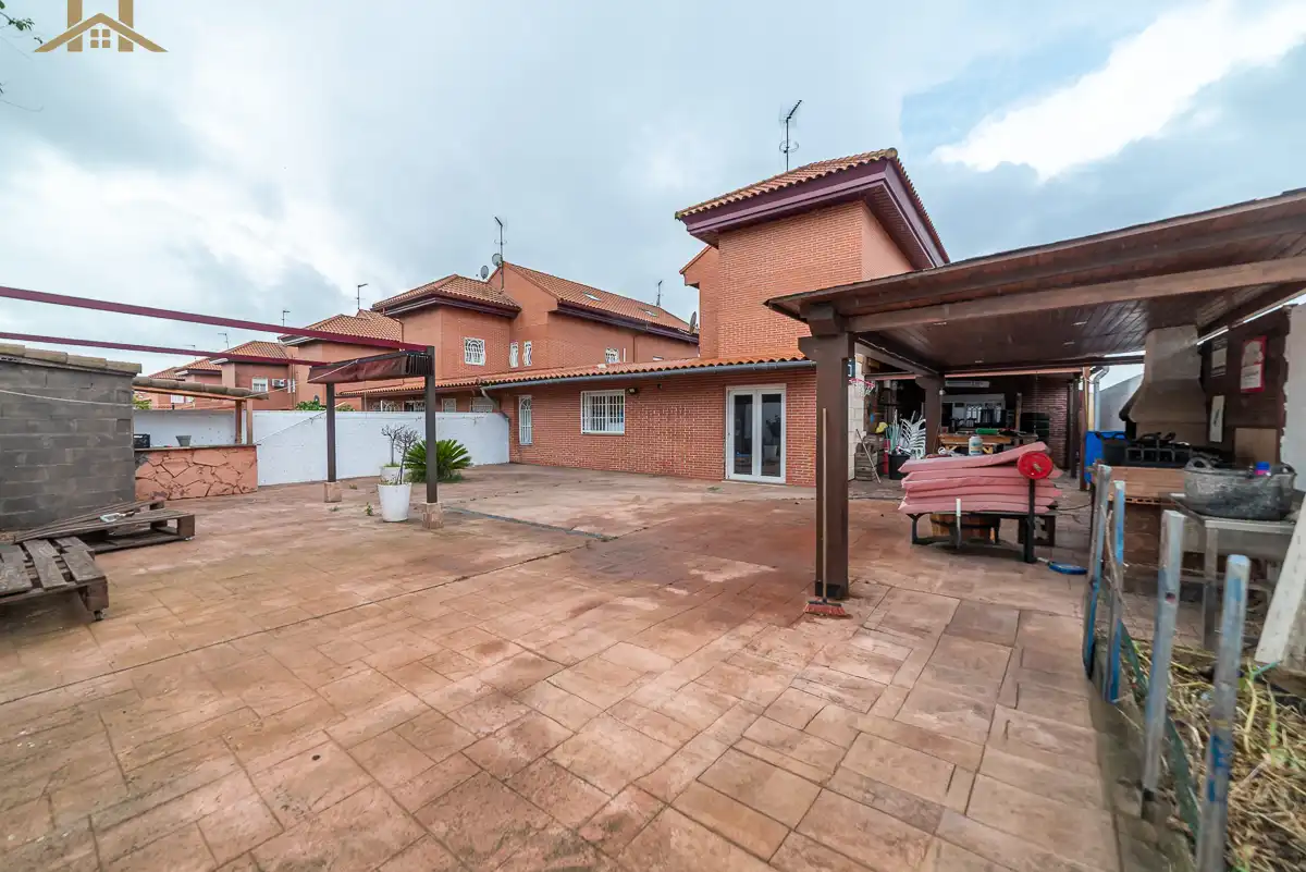 Terrace of Detached homes for sale in Cubas de la Sagra  with Air Conditioner, Heating and Private garden
