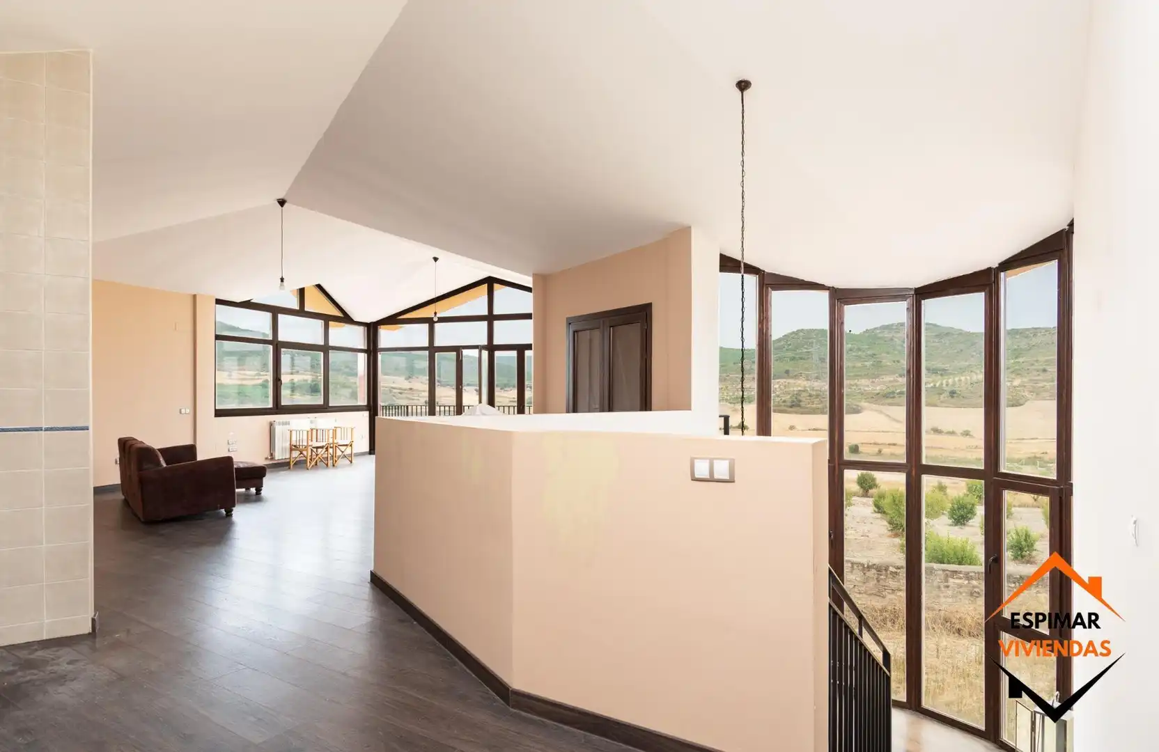 Edificio en venta en Castejón de Valdejasa