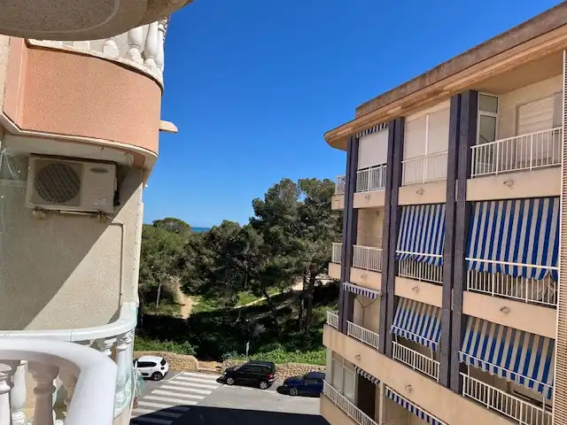 Vista exterior de Apartamento en venta en Guardamar del Segura con Aire acondicionado, Amueblado y Lavadora