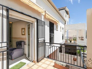 Casa a schiera in vendita a Calle Calle Hipócrates