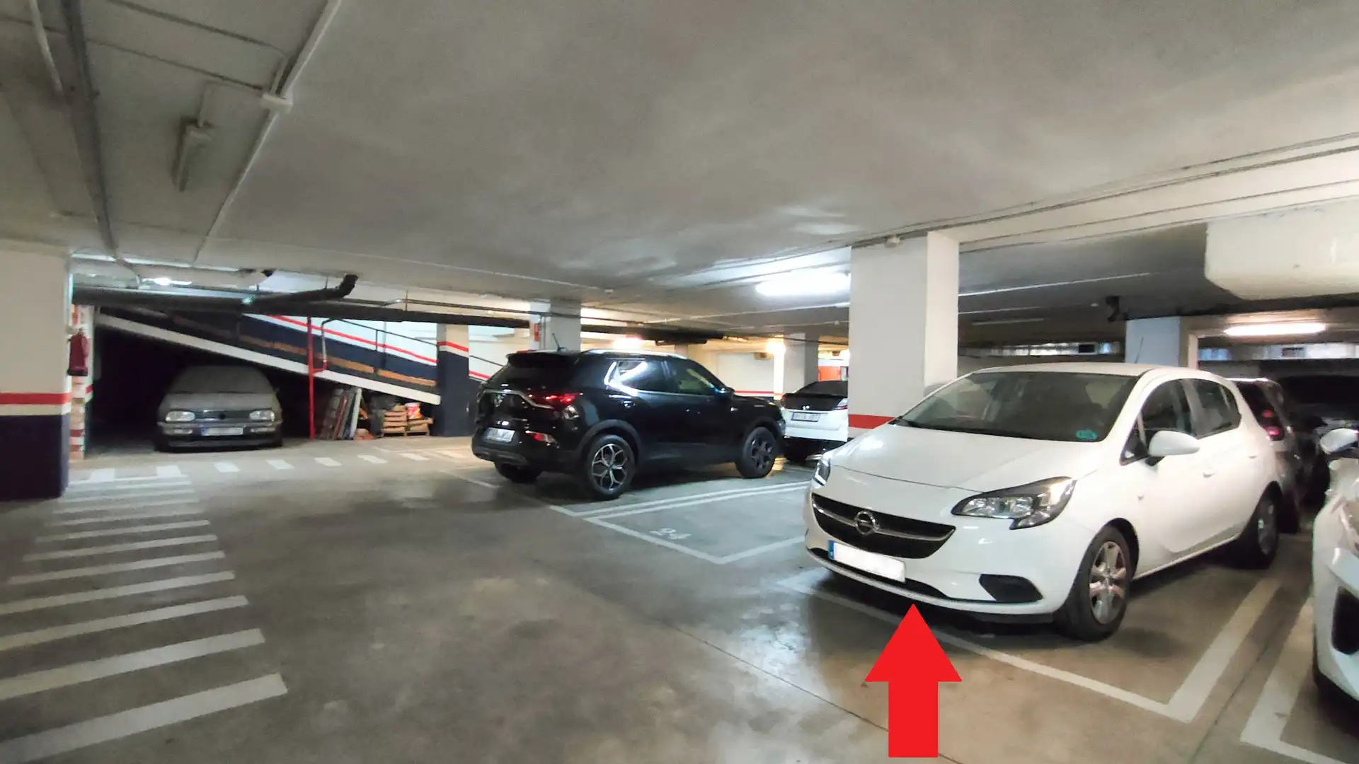 Einzelparkplatz zum Verkauf in Carrer de Felip II