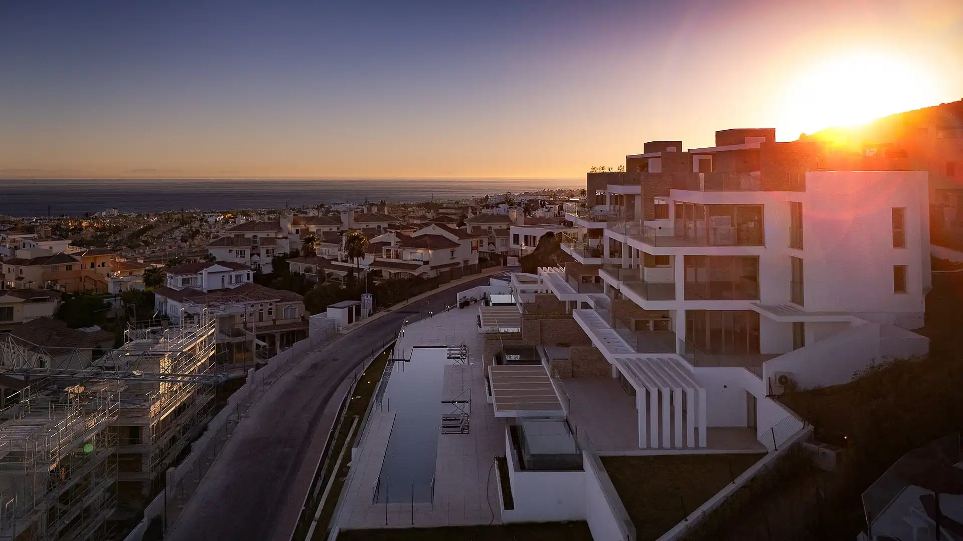 Apartamento con piscina en venta en Riviera del Sol, imagen 4