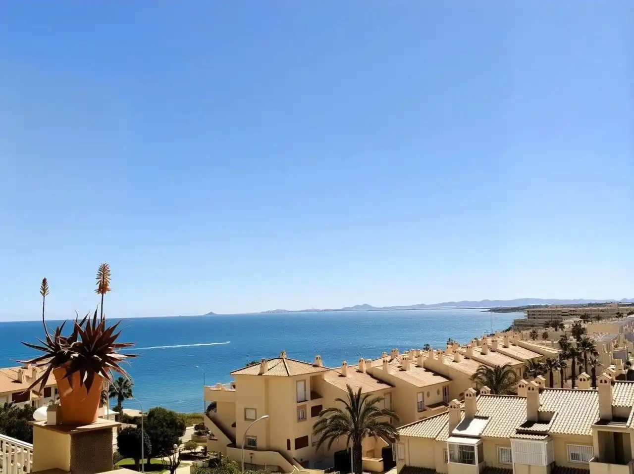 Vista exterior de Ático de alquiler en Orihuela con Aire acondicionado, Terraza y Amueblado