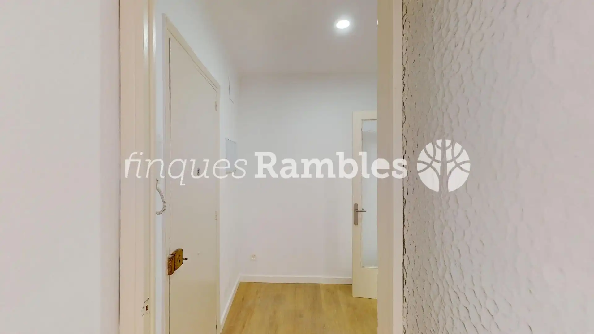 Piso en venta en Igualada con Parquet y Terraza