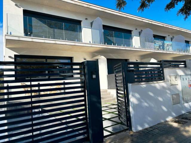 Casa adosada en Venta en Carrer Constantí en Mar Cambrils