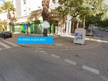 Local comercial en venda a Teatinos - Universidad