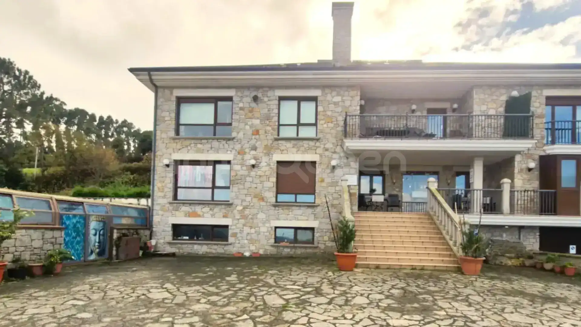 Vista exterior de Edificio en venta en Foz